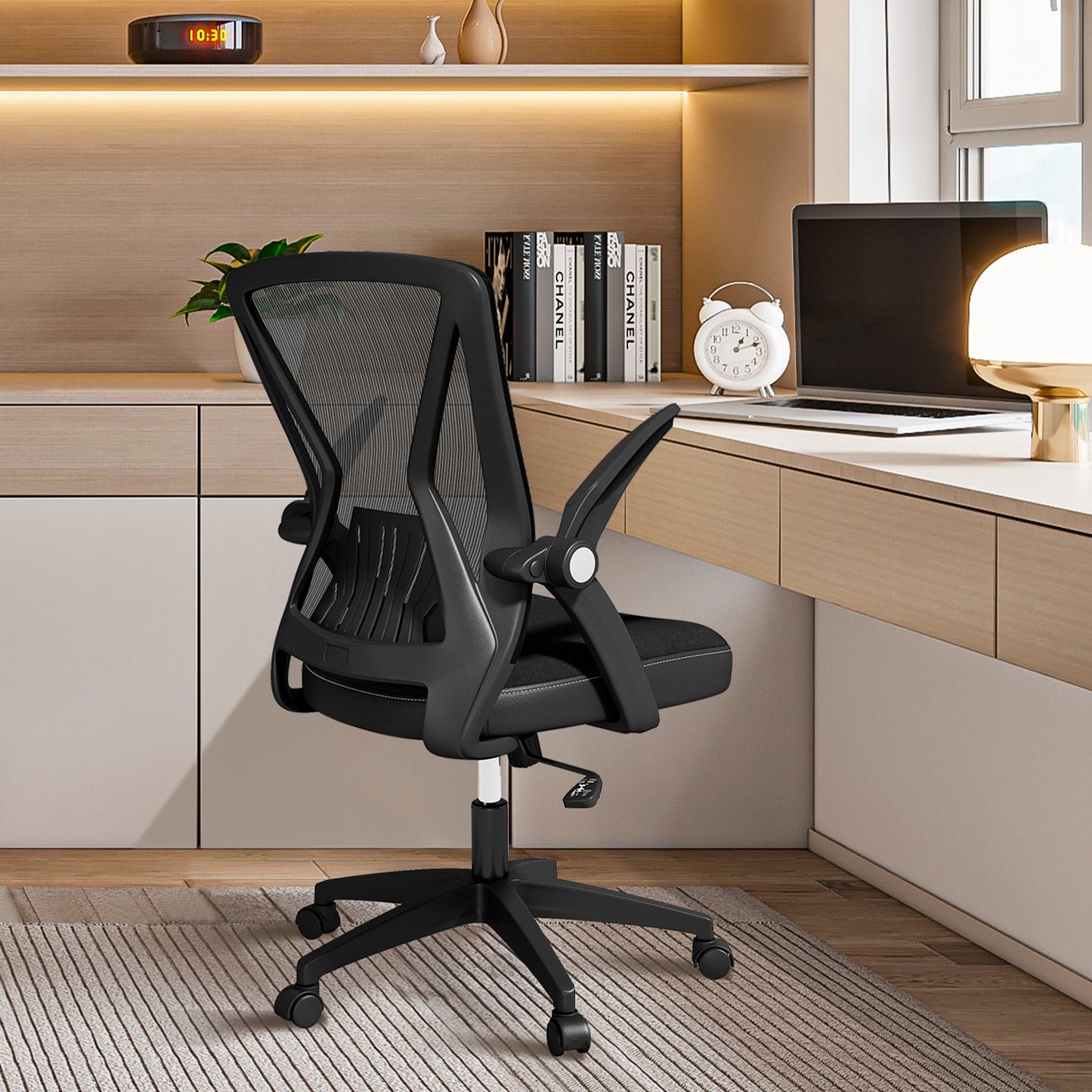 Mesh Ergonomic Home Office Chair Lumbar Support Adjustable Headrest Plastic Metal Swivel Computer Desk Chair Flip Armrest Wheels