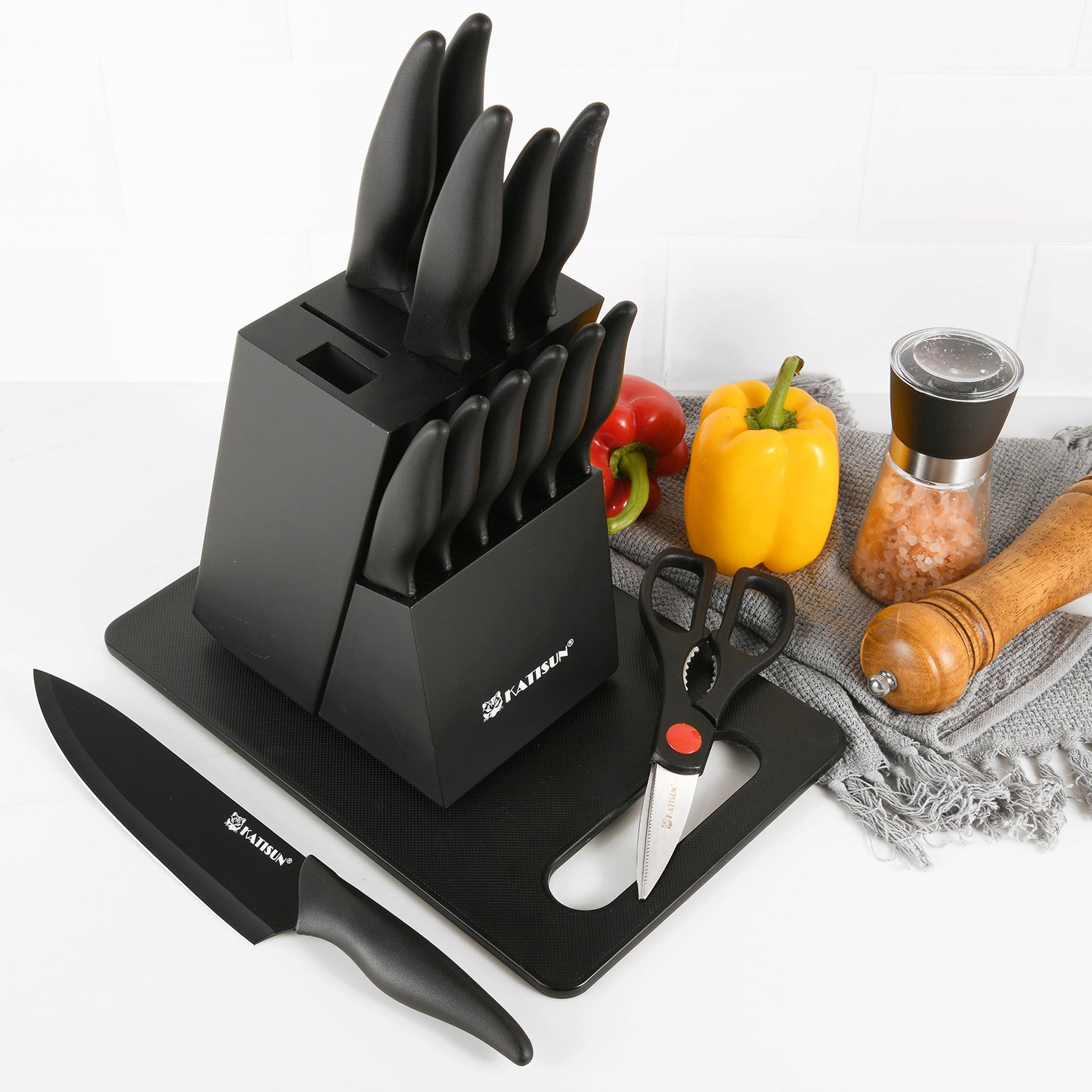 16 Pieces Professional Kitchen Knife Set with Plastic Cutting Board and Kitchen Shears and Non-slip PP Handle